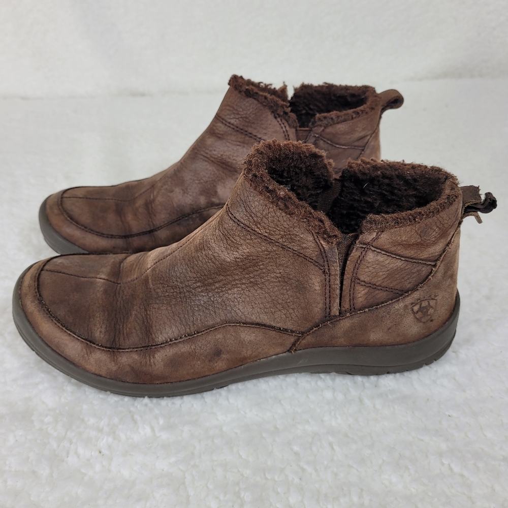 Ariat Brown Leather Sherpa Lined Ankle Brown Nubuck Boots Womens Size 7.5